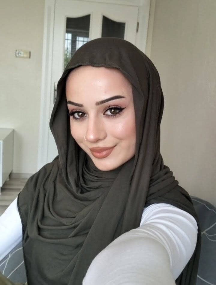 Kocaeli Düşünceli Bayan Escort Bayan Aylin