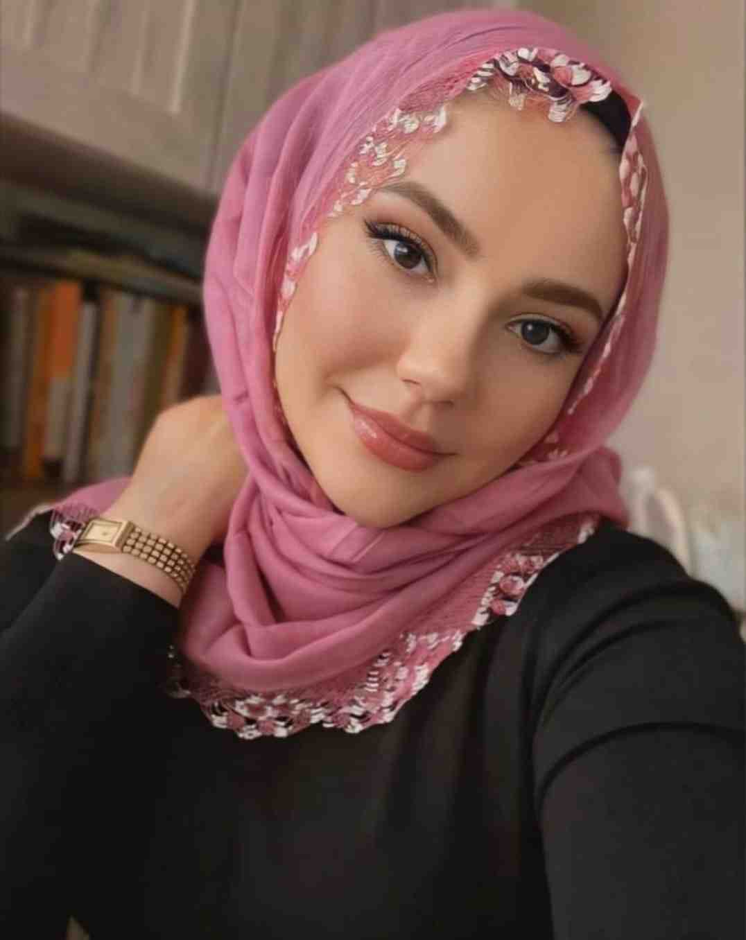Balcı Öğrenci Escort Bayan Nazlı
