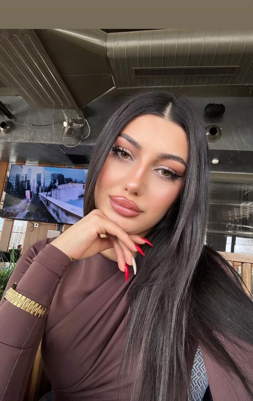 Atalar Sarışın Bayan Escort Hande